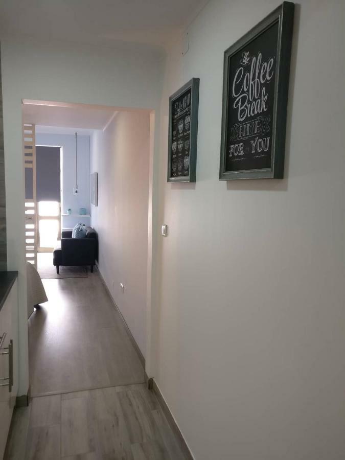 V4 Apartment Орта Екстериор снимка