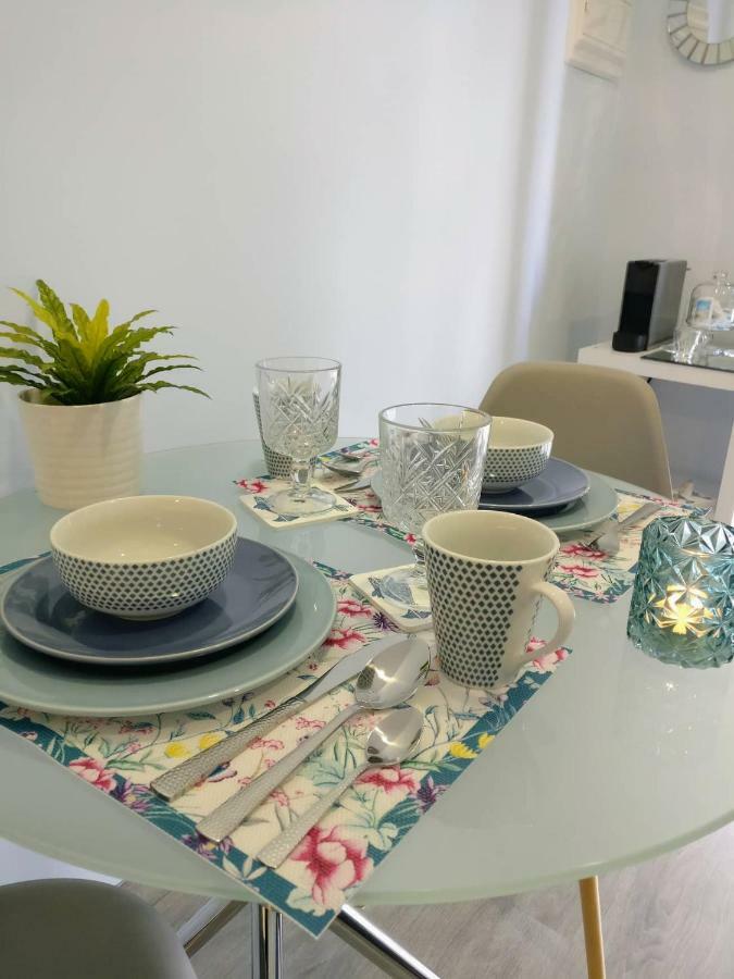 V4 Apartment Орта Екстериор снимка